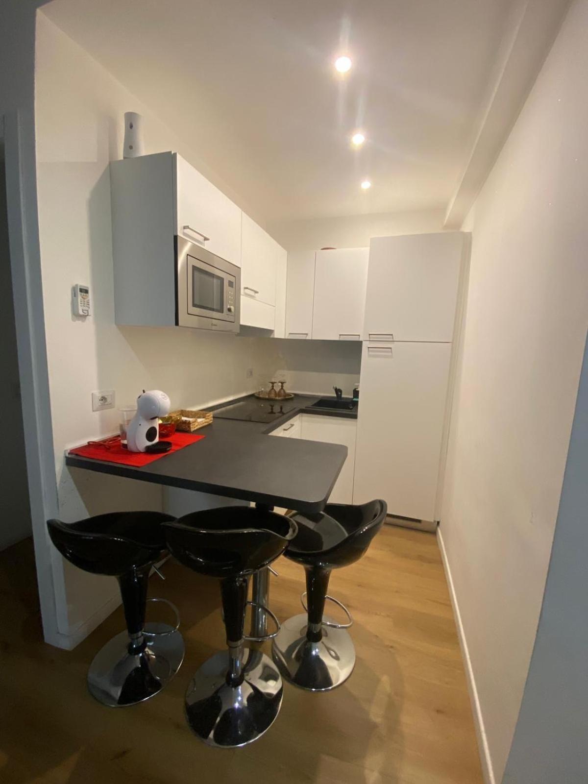 Lux Fara Apartment Milan Bagian luar foto
